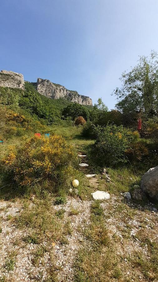 Les Terrasses Du Paradis Orpierre Esterno foto