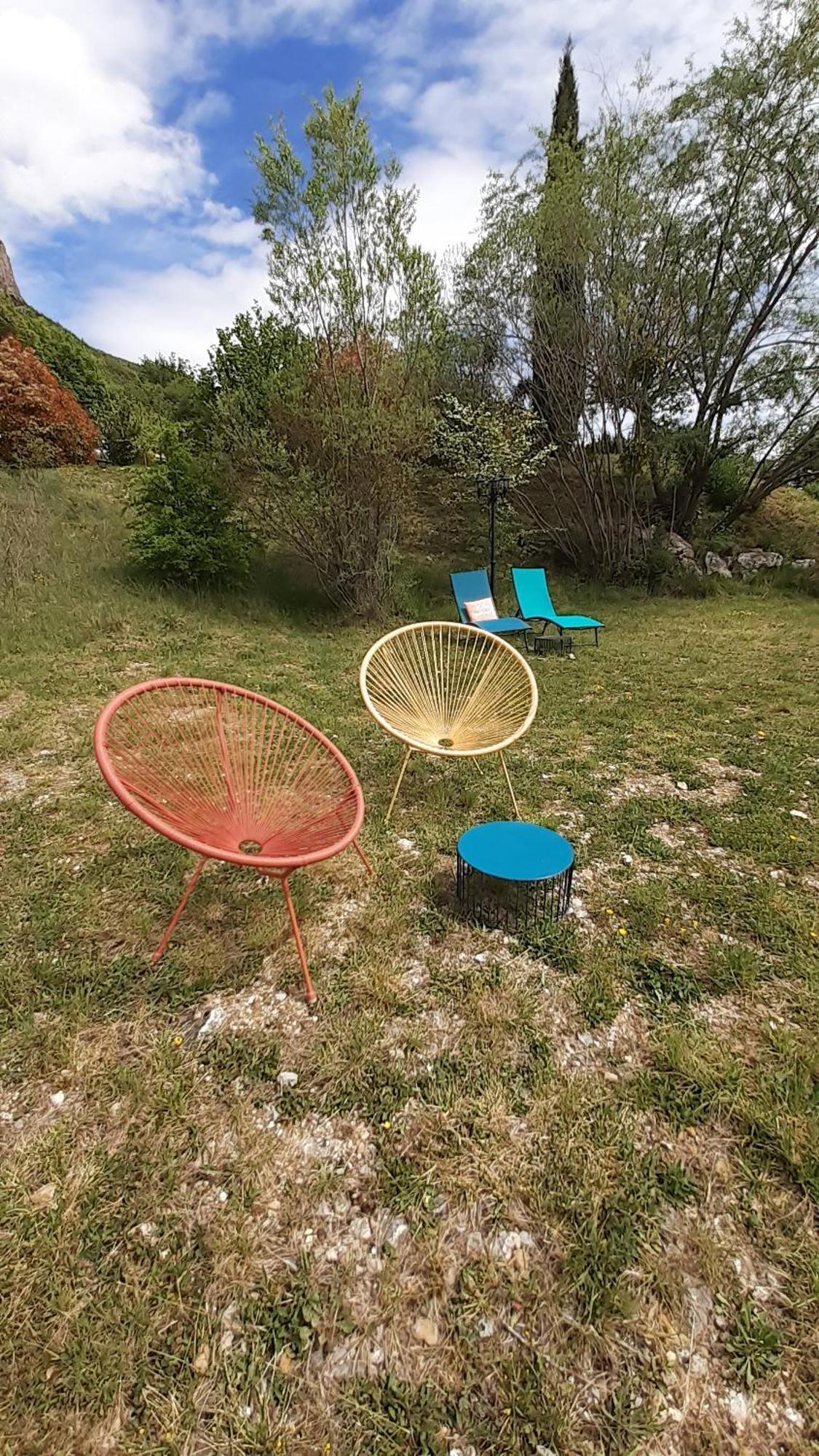Les Terrasses Du Paradis Orpierre Esterno foto