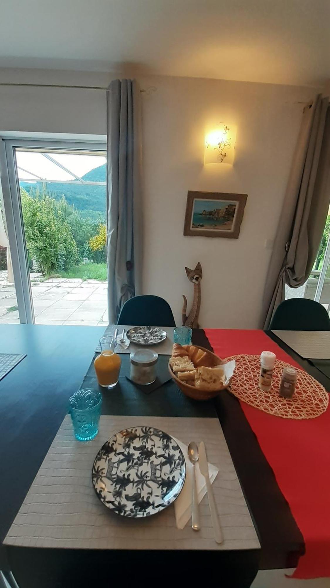 Les Terrasses Du Paradis Orpierre Esterno foto